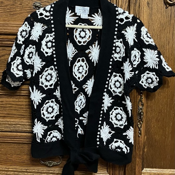 Just B black & white sweater/cardigan with sequins and sparkles, size Large - Picture 6 of 6